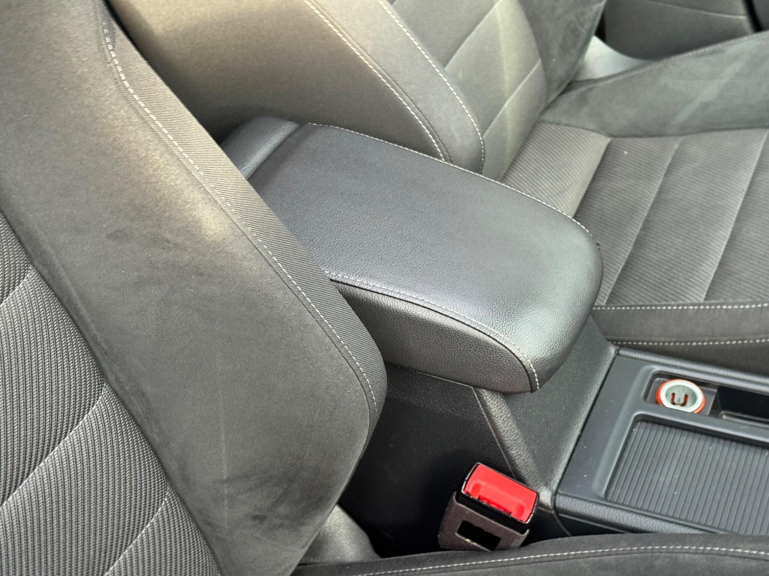 Used Volkswagen Golf 2020 for sale - 76926903: Photo 64