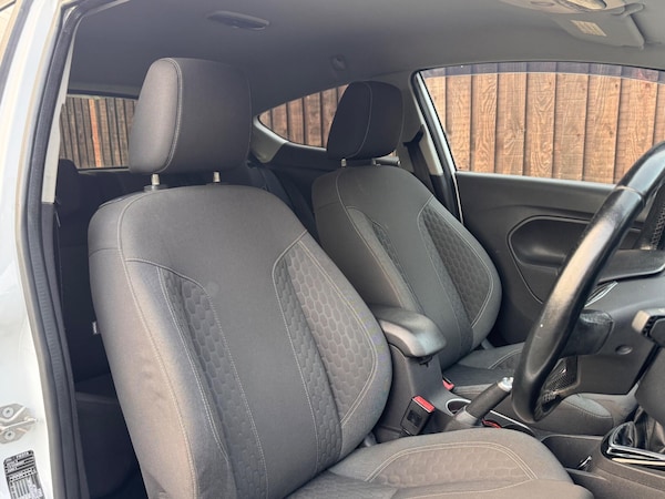 Used Ford Fiesta 2013 for sale - 76260379: Photo 15