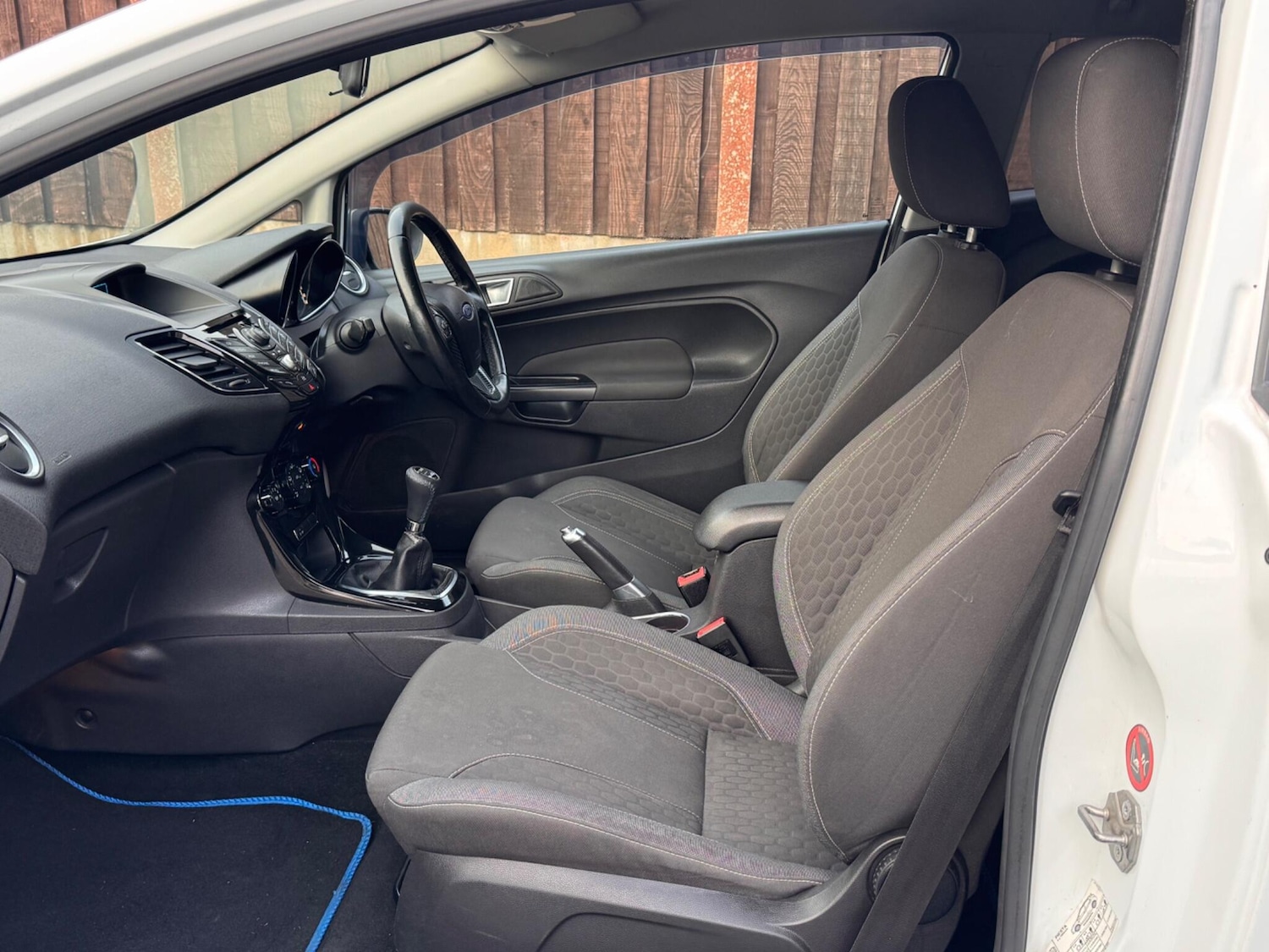 Used Ford Fiesta 2013 for sale - 76260379: Photo 26