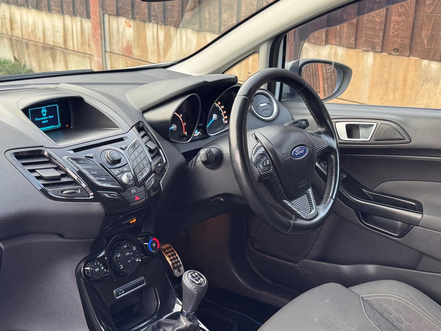 Used Ford Fiesta 2013 for sale - 76260379: Photo 31