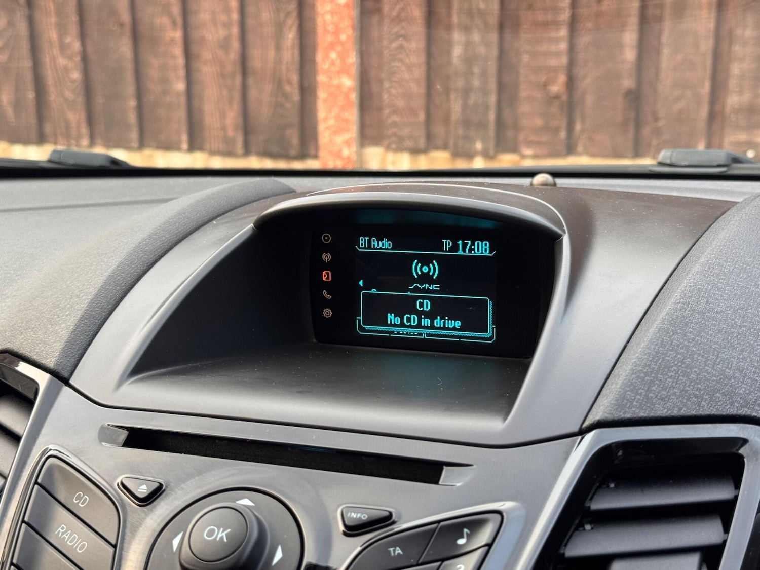 Used Ford Fiesta 2013 for sale - 76260379: Photo 41