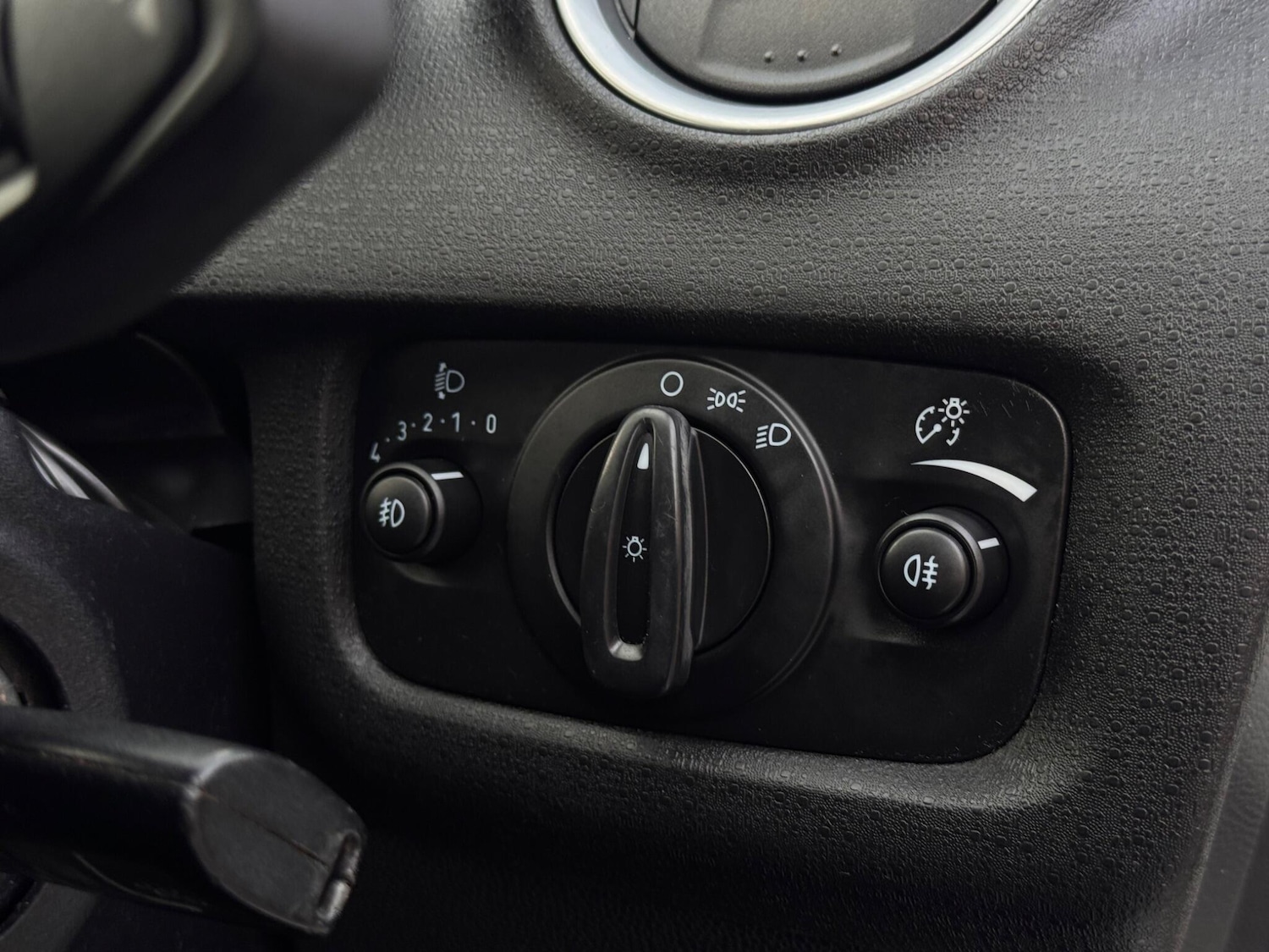 Used Ford Fiesta 2013 for sale - 76260379: Photo 48