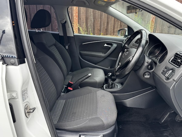 Used Volkswagen Polo 2015 for sale - 75458649: Photo 13