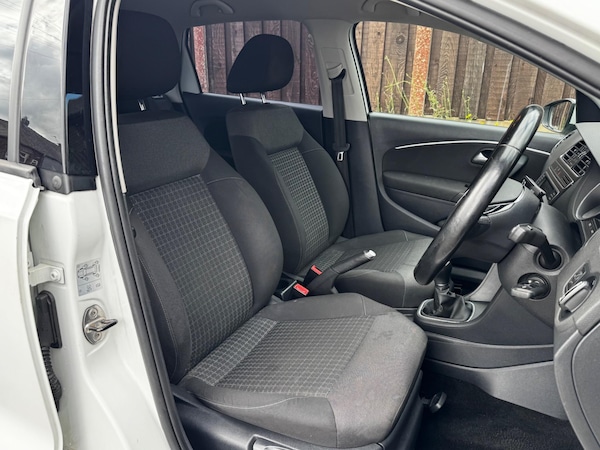 Used Volkswagen Polo 2015 for sale - 75458649: Photo 14