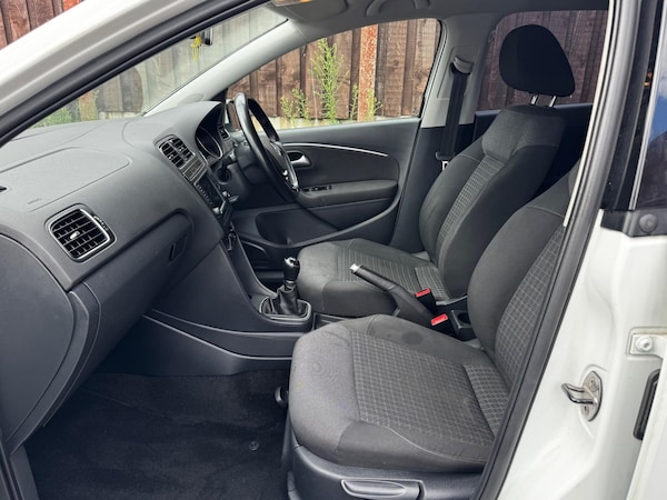 Used Volkswagen Polo 2015 for sale - 75458649: Photo 26
