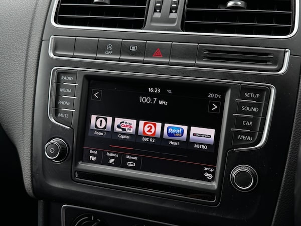 Used Volkswagen Polo 2015 for sale - 75458649: Photo 43