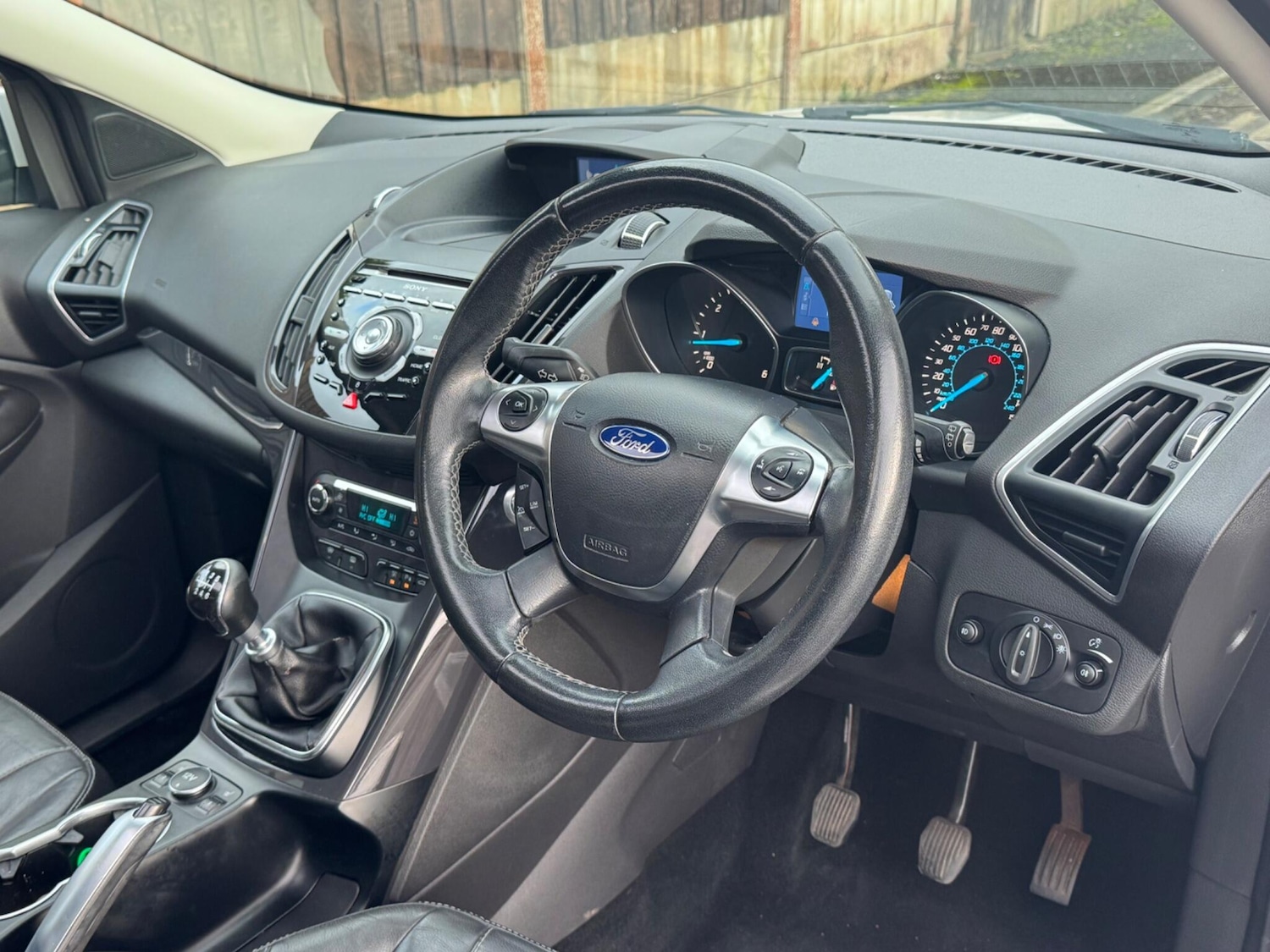 Used Ford Kuga 2014 for sale - 77376555: Photo 10