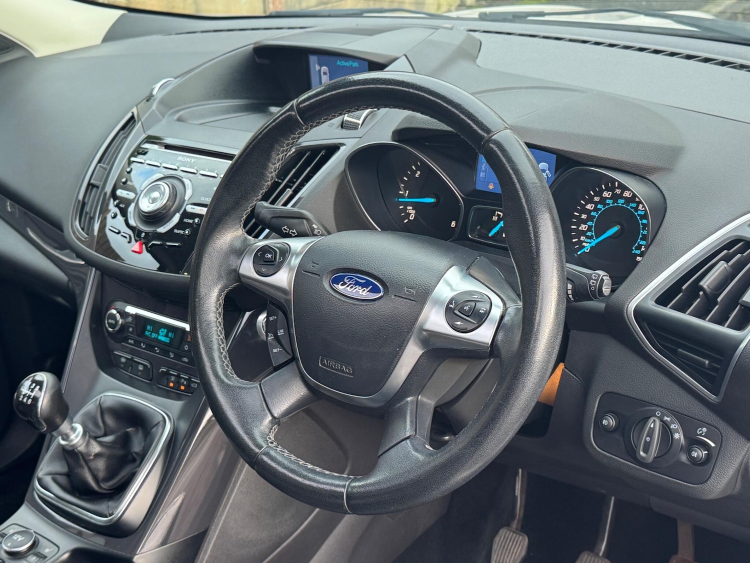 Used Ford Kuga 2014 for sale - 77376555: Photo 11