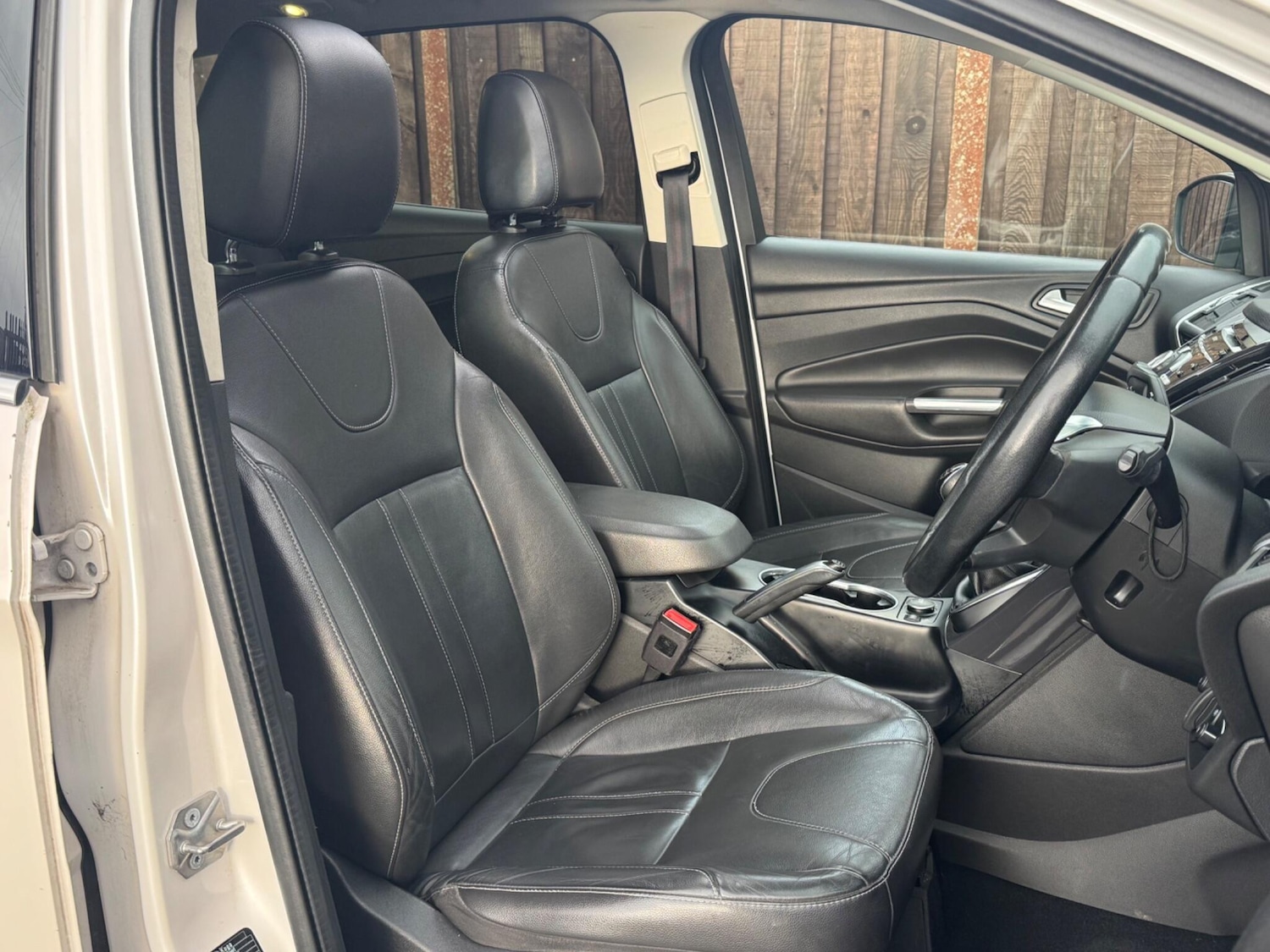 Used Ford Kuga 2014 for sale - 77376555: Photo 14