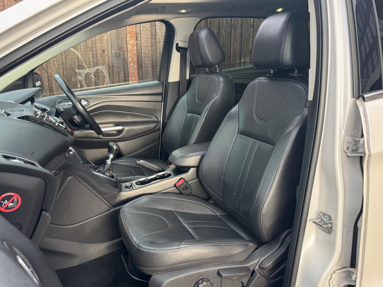 Used Ford Kuga 2014 for sale - 77376555: Photo 28