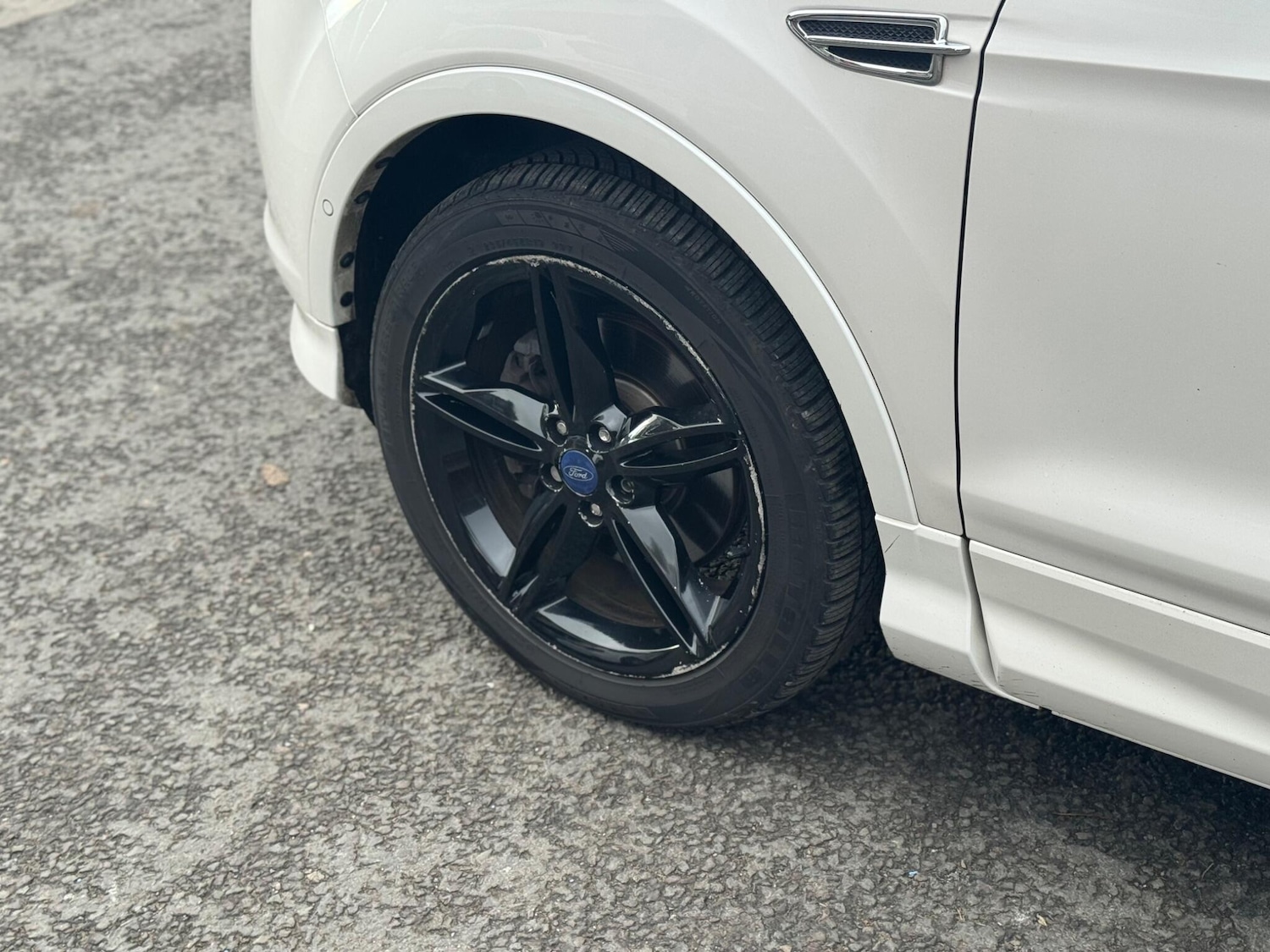 Used Ford Kuga 2014 for sale - 77376555: Photo 71