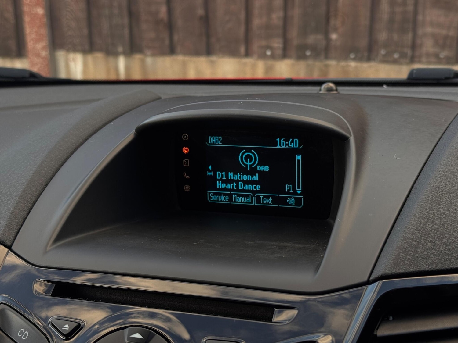 Used Ford Fiesta 2015 for sale - 76360223: Photo 44