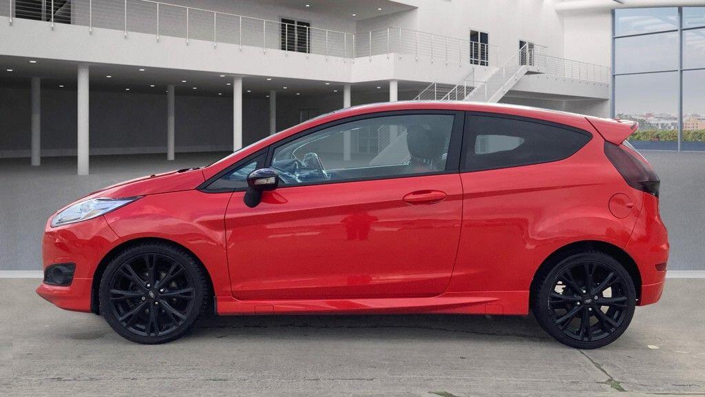 Used Ford Fiesta 2015 for sale - 76360223: Photo 5