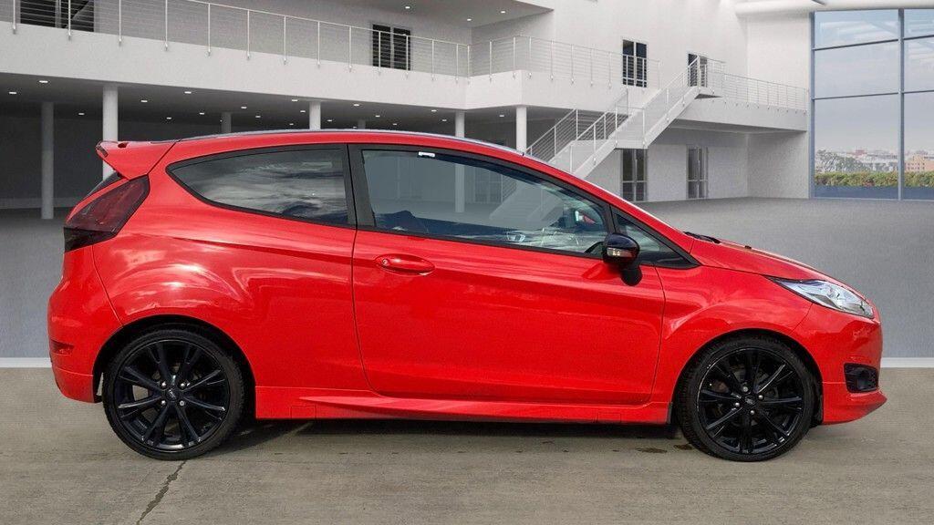 Used Ford Fiesta 2015 for sale - 76360223: Photo 6