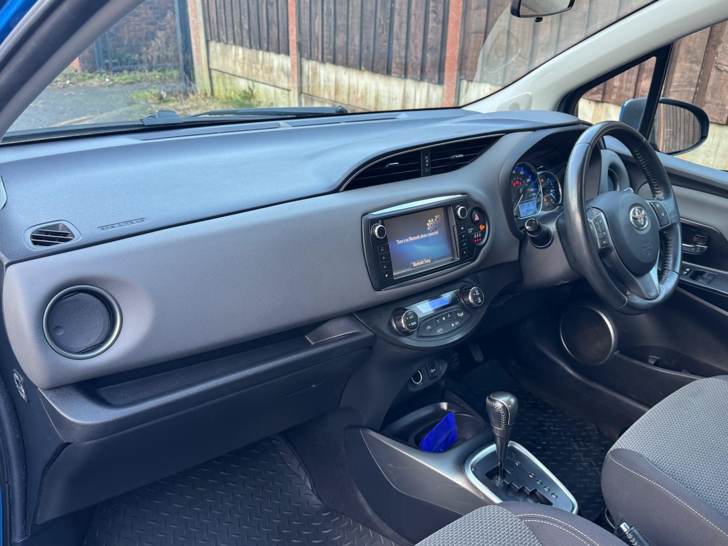 Used Toyota Yaris 2014 for sale - 77021187: Photo 30