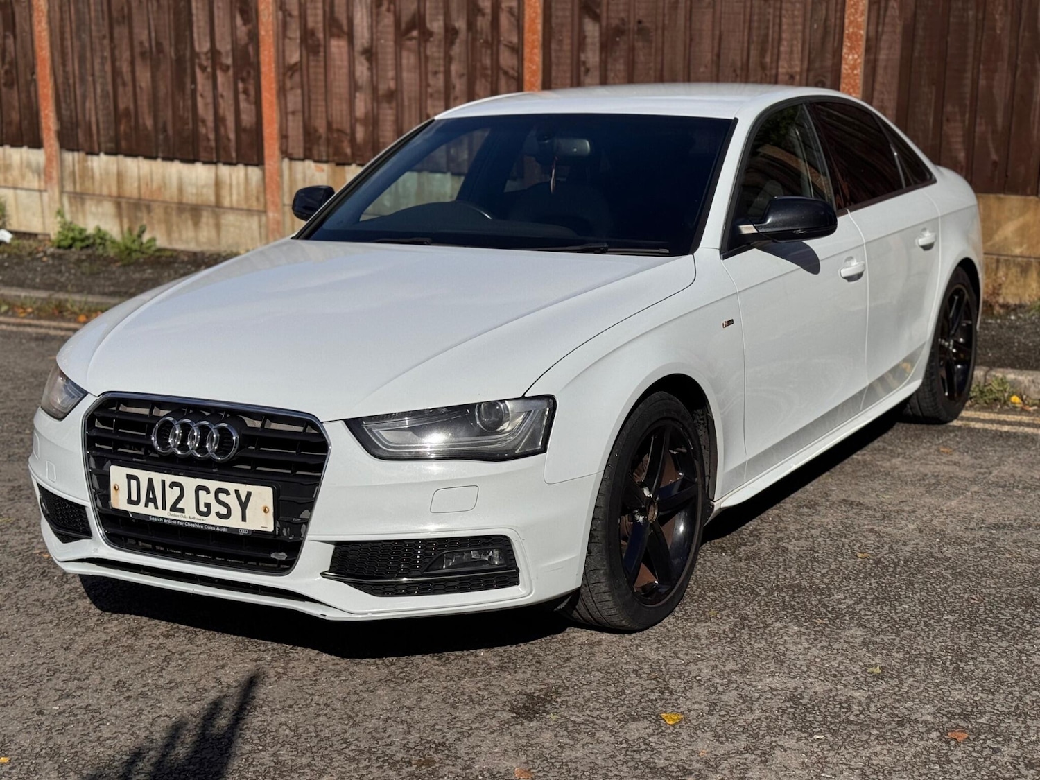 Used Audi A4 2012 for sale - 76024668: Photo 2
