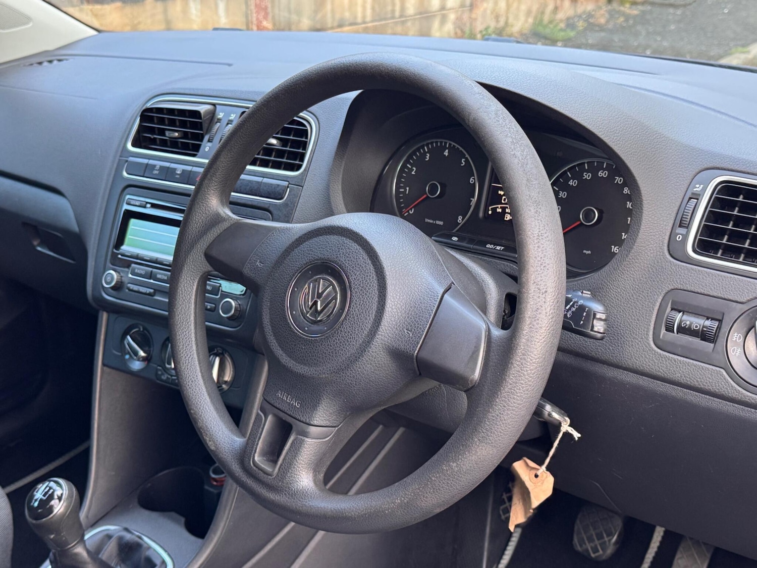 Used Volkswagen Polo for sale - 77242815: Photo 11