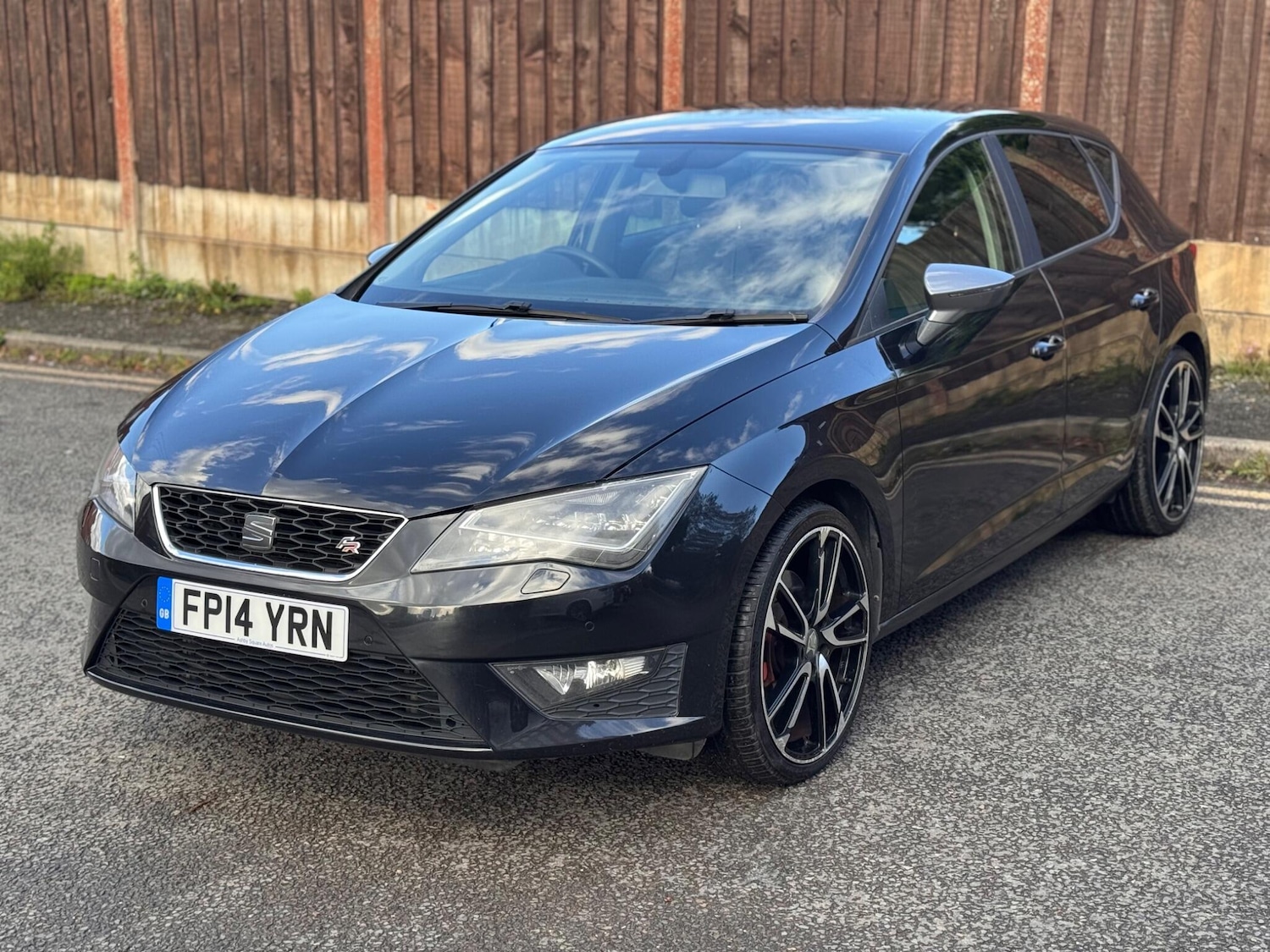 Used SEAT Leon 2014 for sale - 76349867: Photo 2