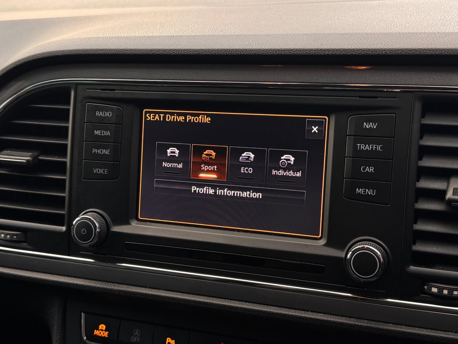 Used SEAT Leon 2014 for sale - 76349867: Photo 41