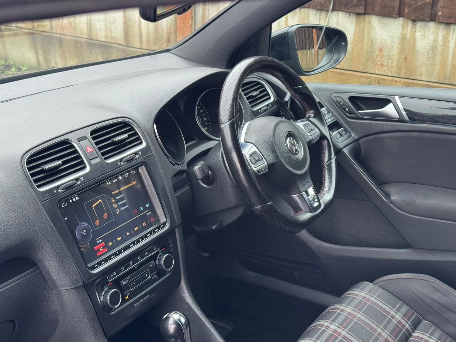 Used Volkswagen Golf 2009 for sale - 76549701: Photo 30