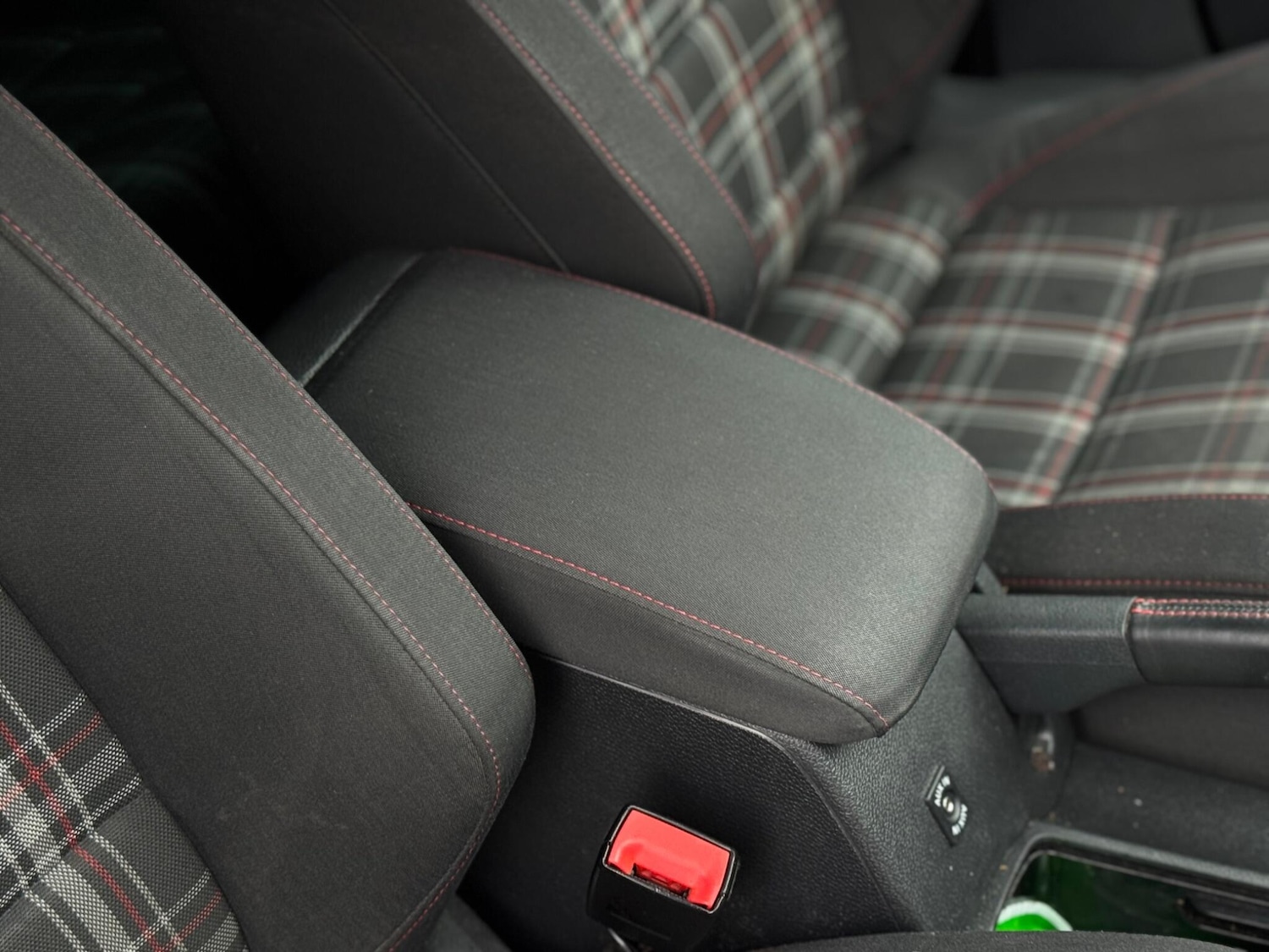 Used Volkswagen Golf 2009 for sale - 76549701: Photo 46