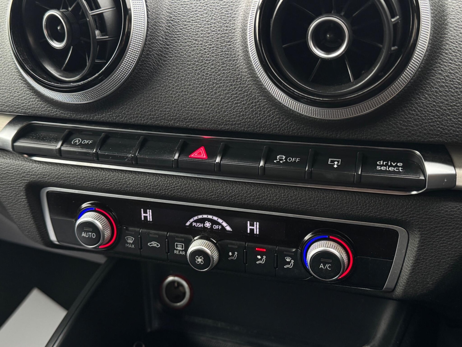 Used Audi A3 for sale - 76432172: Photo 44