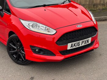 Used Ford Fiesta 2016 for sale - 77808294: Photo