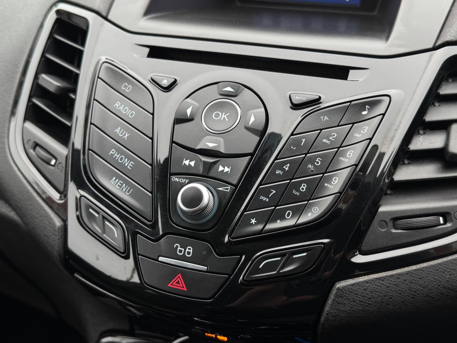 Used Ford Fiesta for sale - 77808294: Photo 47