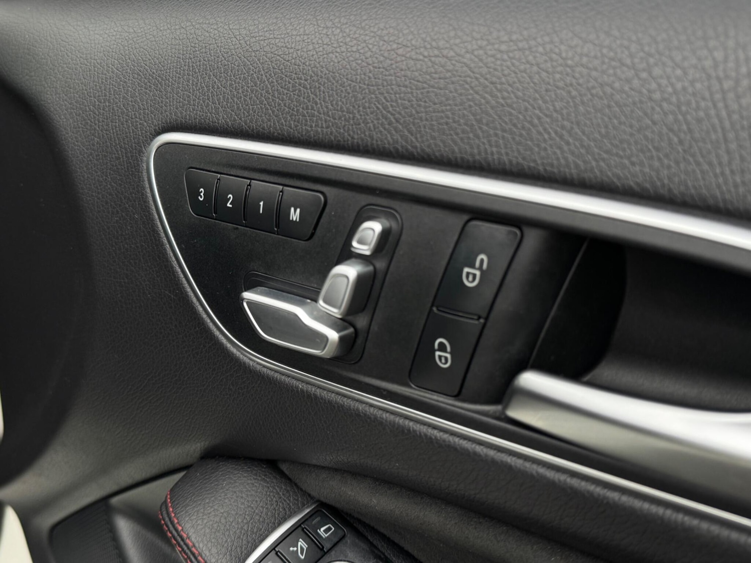 Used Mercedes-Benz A-Class 2016 for sale - 76457809: Photo 61