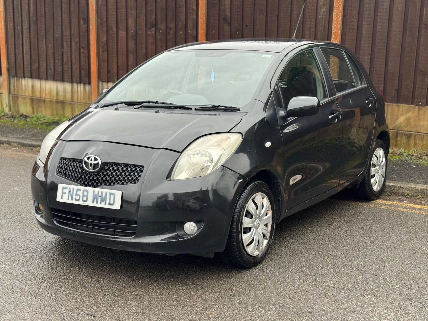 Used Toyota Yaris 2008 for sale - 76995888: Photo 2