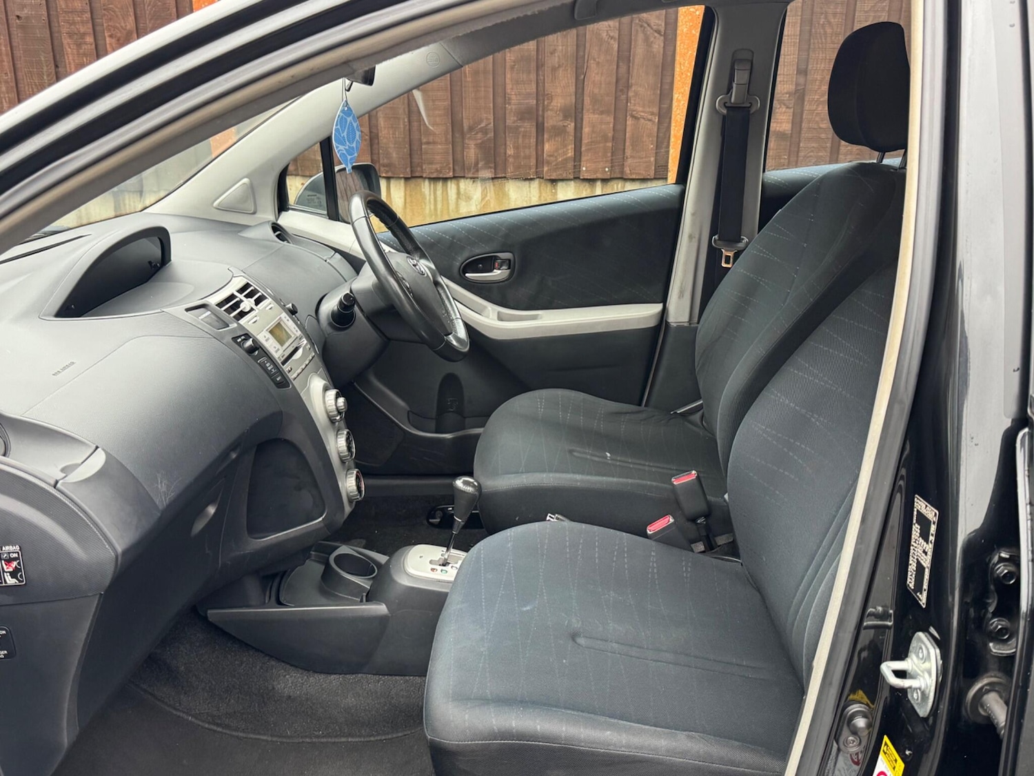 Used Toyota Yaris 2008 for sale - 76995888: Photo 26