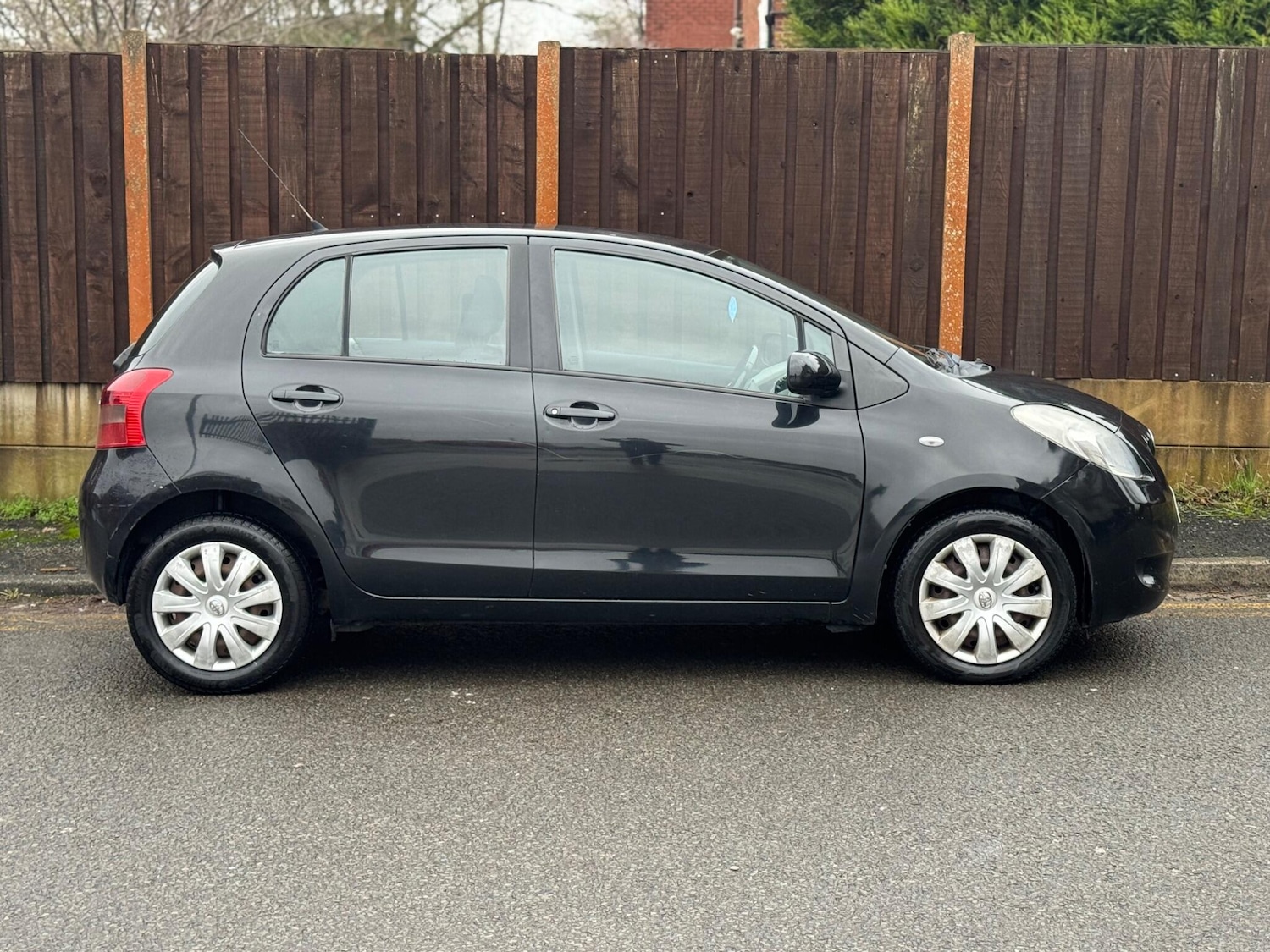 Used Toyota Yaris 2008 for sale - 76995888: Photo 8