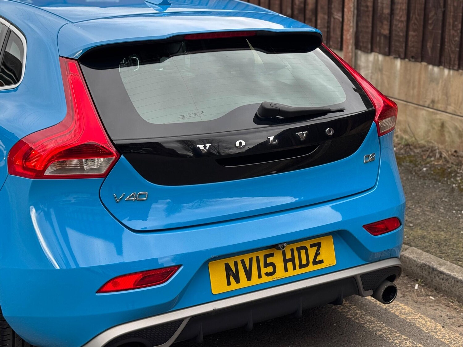 Used Volvo V40 2015 for sale - 77839508: Photo 34