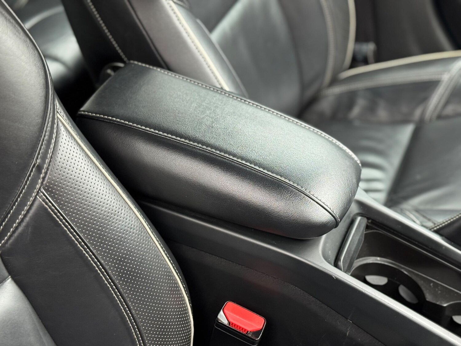 Used Volvo V40 2015 for sale - 77839508: Photo 53