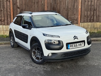 2016 (66) - 1.2 PureTech Feel Euro 6 5dr (Euro 6)