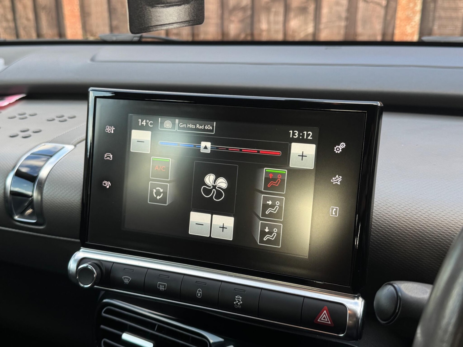 Used Citroen C4 Cactus 2016 for sale - 76573392: Photo 42