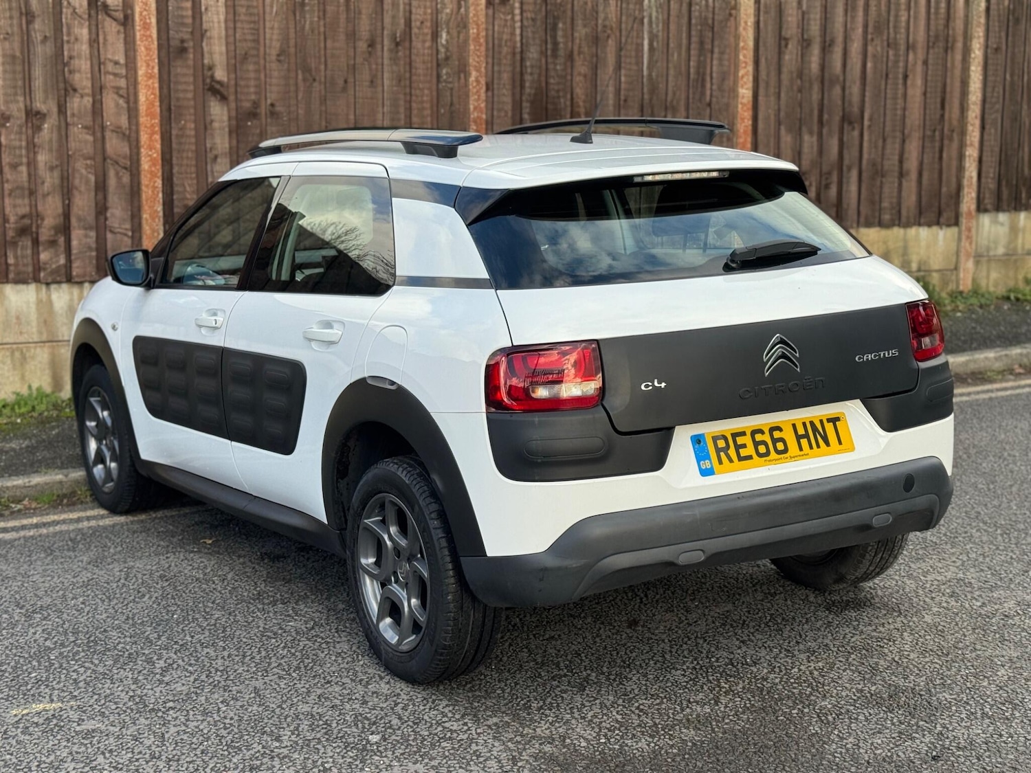 Used Citroen C4 Cactus 2016 for sale - 76573392: Photo 5