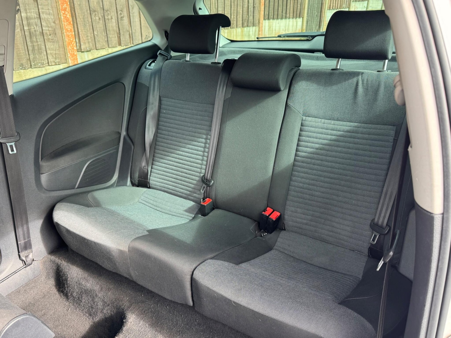 Used Volkswagen Polo 2010 for sale - 77238236: Photo 24