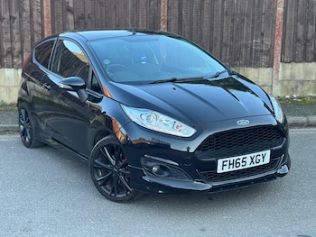 Used Ford Fiesta 2016 for sale - 77754235: Photo