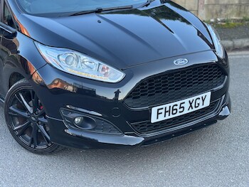 Used Ford Fiesta 2016 for sale - 77754235: Photo