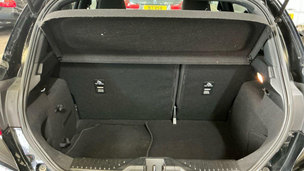 Used Ford Fiesta 2018 for sale - 76440641: Photo 11