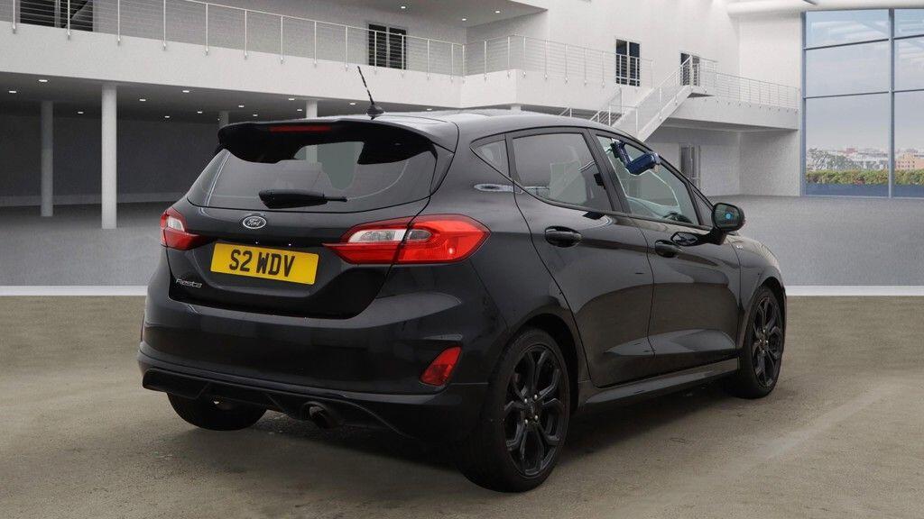 Used Ford Fiesta 2018 for sale - 76440641: Photo 3