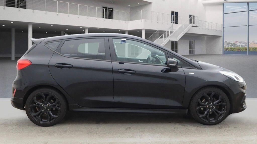 Used Ford Fiesta 2018 for sale - 76440641: Photo 6