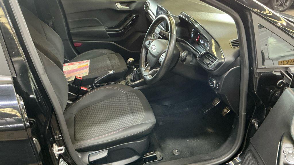 Used Ford Fiesta 2018 for sale - 76440641: Photo 7