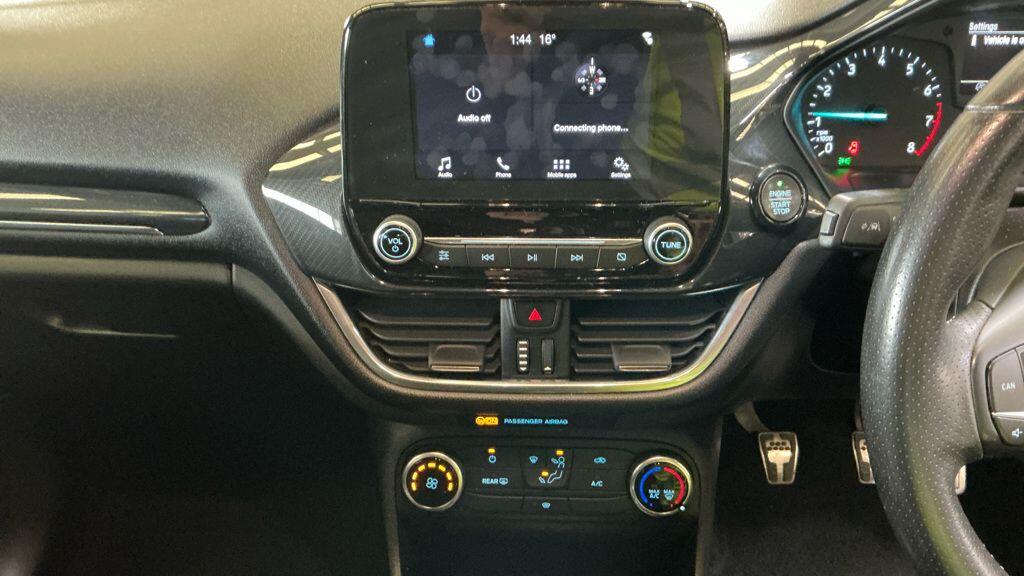 Used Ford Fiesta 2018 for sale - 76440641: Photo 9