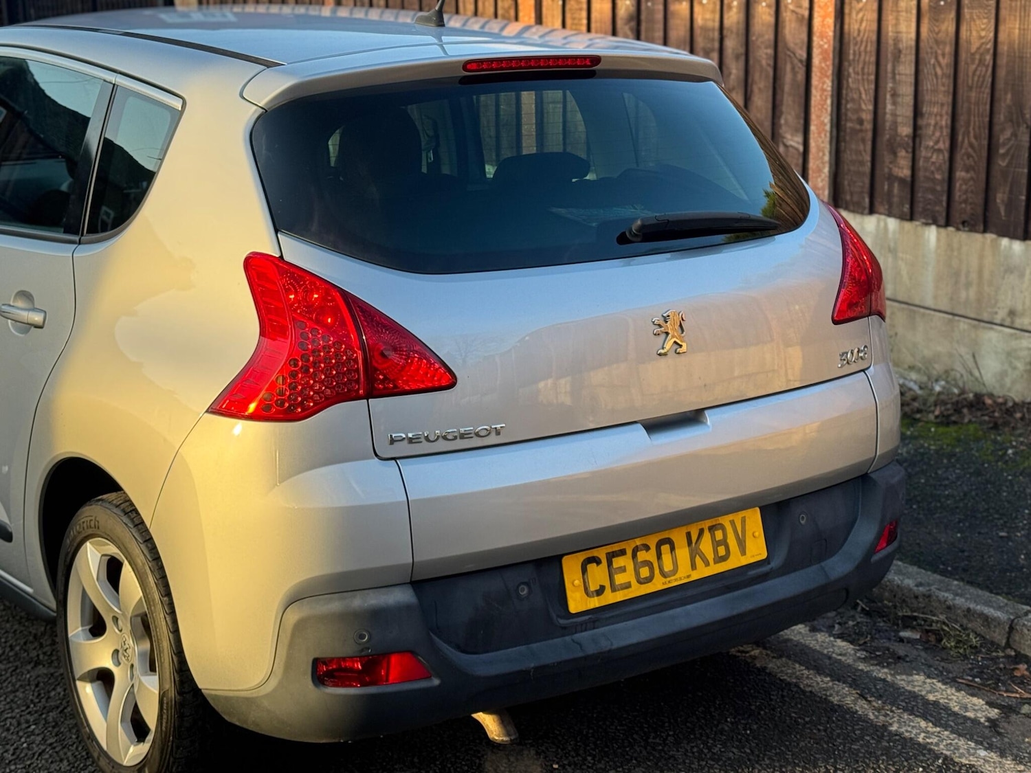 Used Peugeot 3008 2010 for sale - 76780793: Photo 33