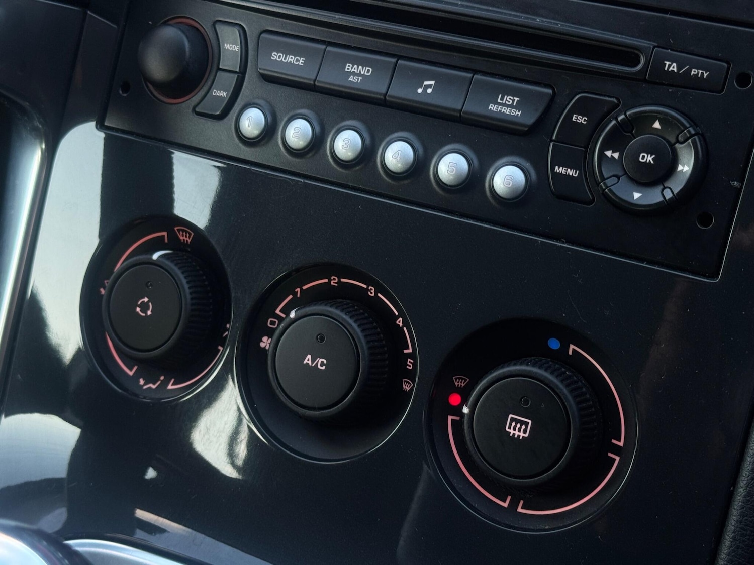 Used Peugeot 3008 2010 for sale - 76780793: Photo 39