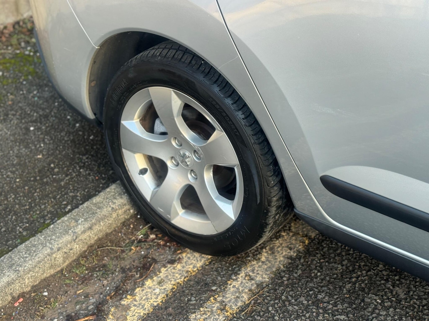 Used Peugeot 3008 2010 for sale - 76780793: Photo 52