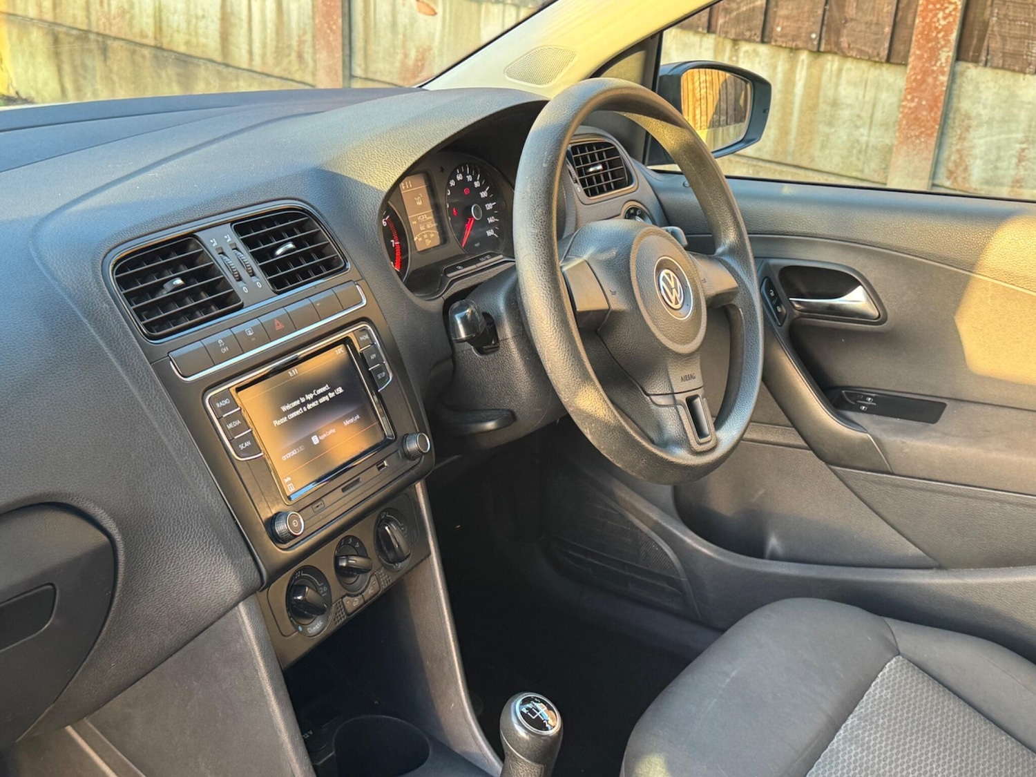 Used Volkswagen Polo for sale - 77016578: Photo 31