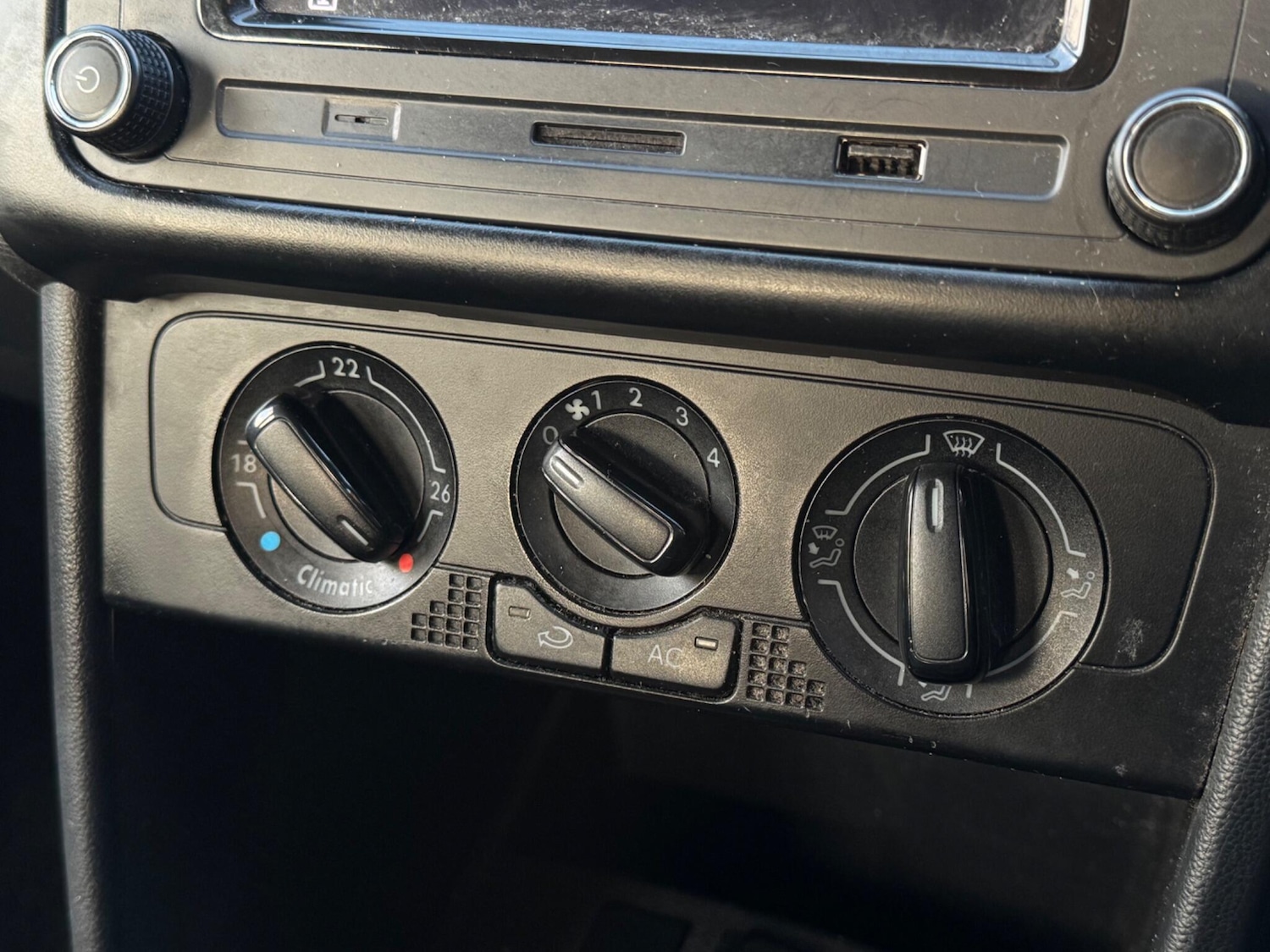 Used Volkswagen Polo for sale - 77016578: Photo 42